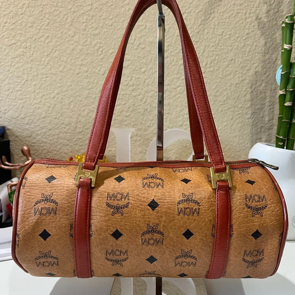 MCM Bag - Picture 2 of 13